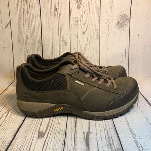 Dansko Paisley Waterproof Women Sz 40 US 9.5 Brown